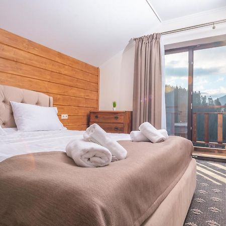 Residence Nesh Tatariv Ngoại thất bức ảnh