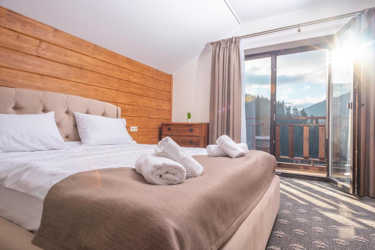 Residence Nesh Tatariv Ngoại thất bức ảnh