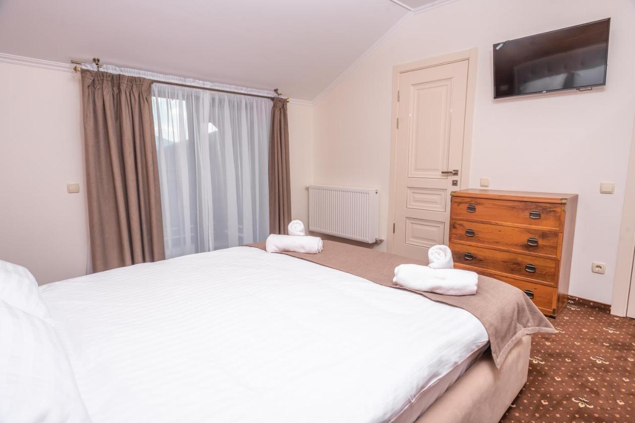 Residence Nesh Tatariv Ngoại thất bức ảnh