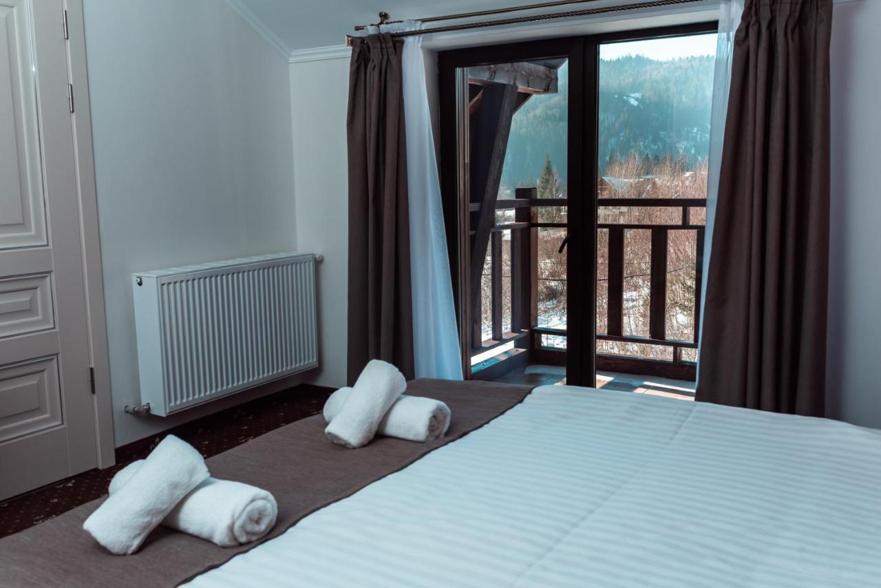 Residence Nesh Tatariv Ngoại thất bức ảnh